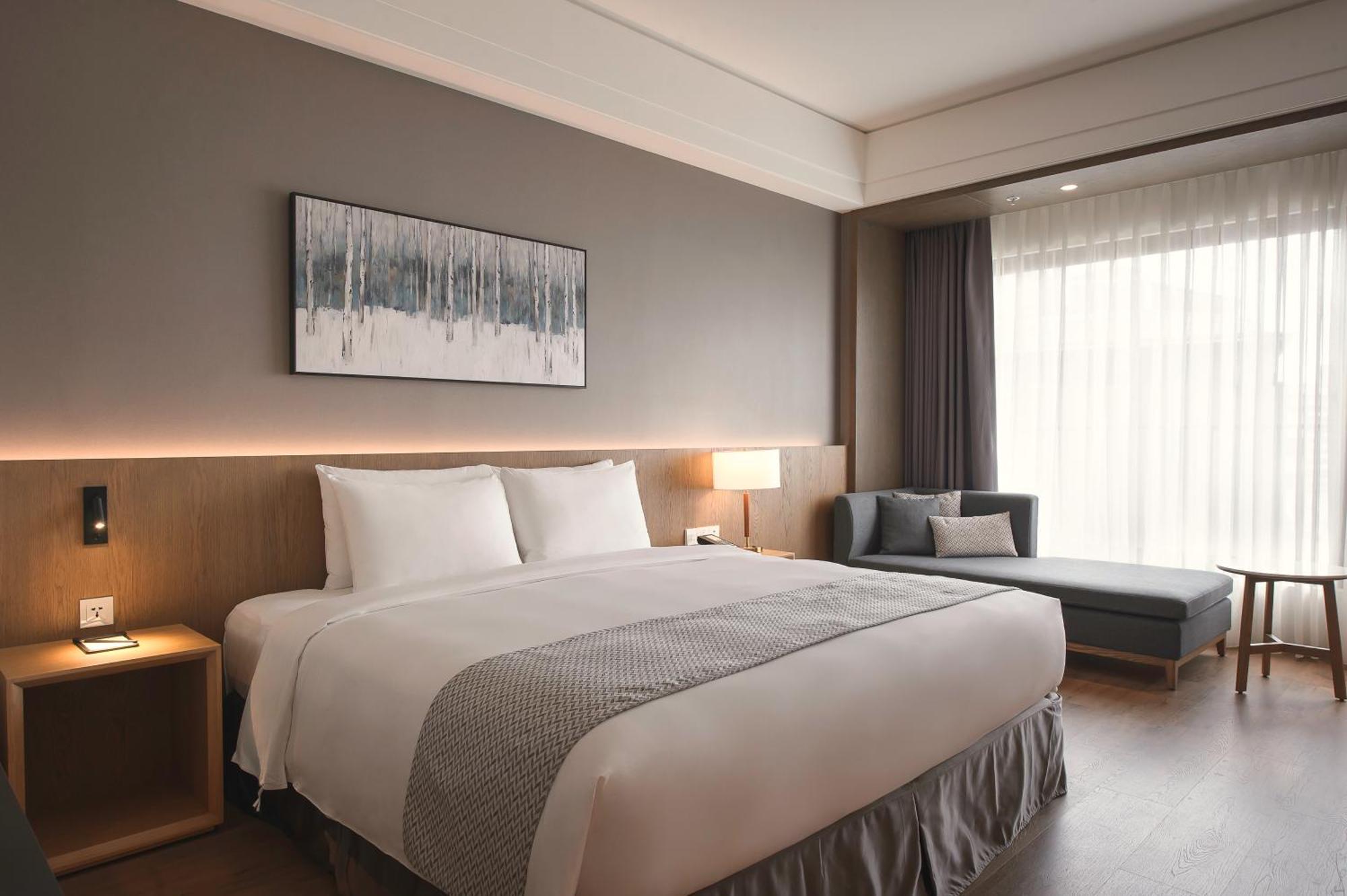 Grand Banyan Hotel Тайнань Экстерьер фото